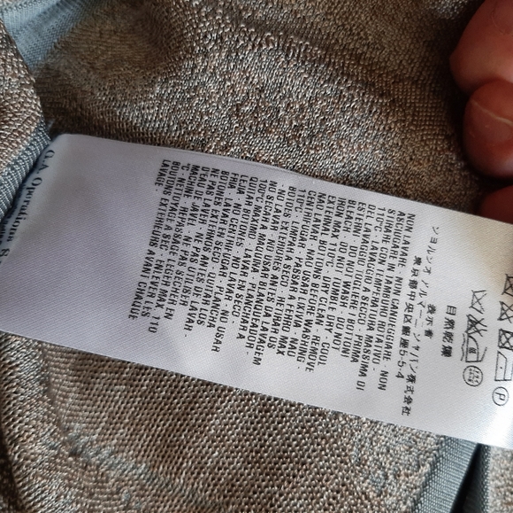 Vintage giorgio armani ladies top - Picture 8 of 8